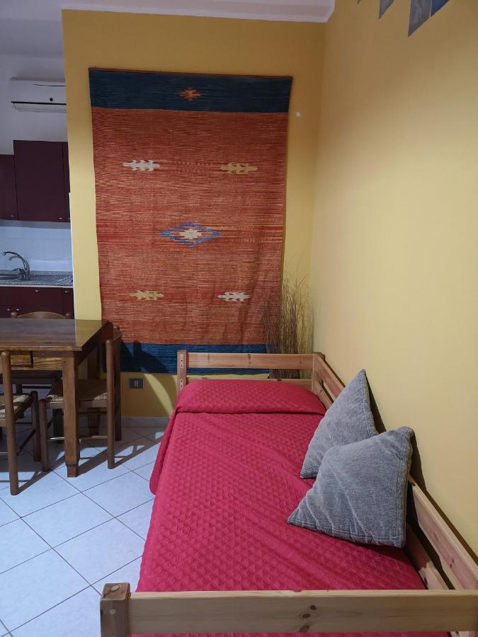 Casa Vacanze Rose E Fiori Sardegna Сан Вито Екстериор снимка