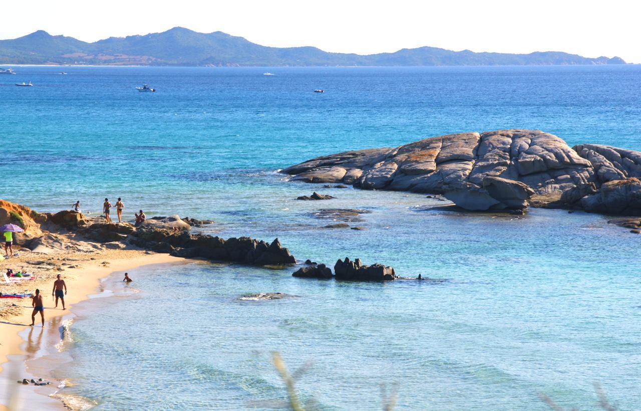 Casa Vacanze Rose E Fiori Sardegna Сан Вито Екстериор снимка